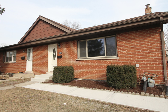 9455 Dee Rd, Des Plaines, IL 60016 photo 1