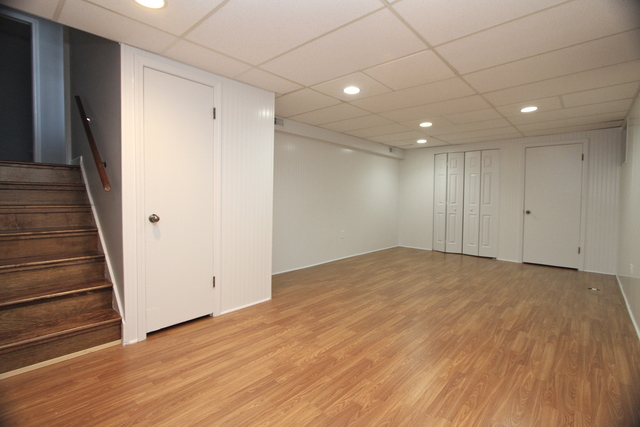 9455 Dee Rd, Des Plaines, IL 60016 photo 18