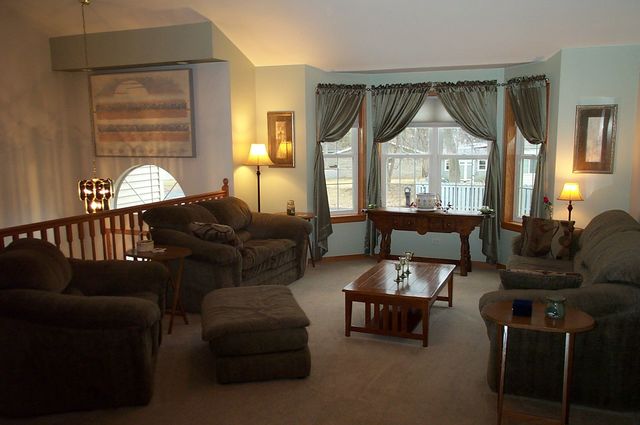 2711 Apache Trl, Mchenry, IL 60051 photo 4
