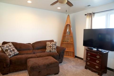 5917 Eaglewood Trl, Mchenry, IL 60050 photo 10