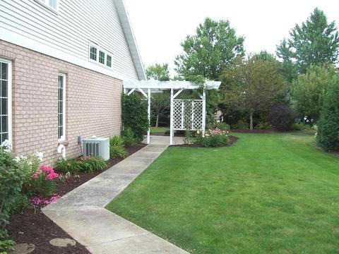 1212 Heritage Dr, Morris, IL 60450 photo 3