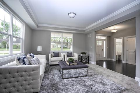 19 E Logan St, Lemont, IL 60439 photo 3