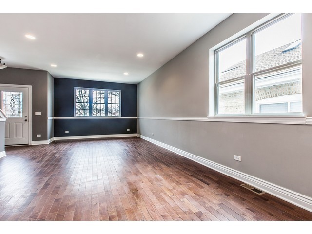 9234 S Loomis St, Chicago, IL 60620 photo 2