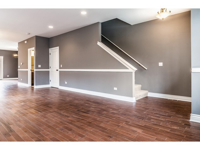 9234 S Loomis St, Chicago, IL 60620 photo 3