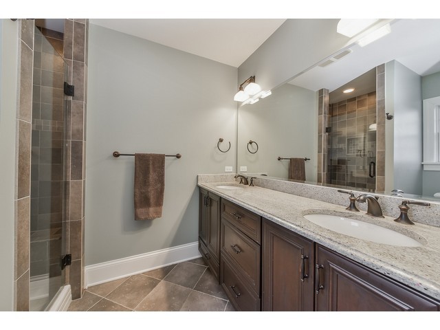 331 E Indiana St, Wheaton, IL 60187 photo 14