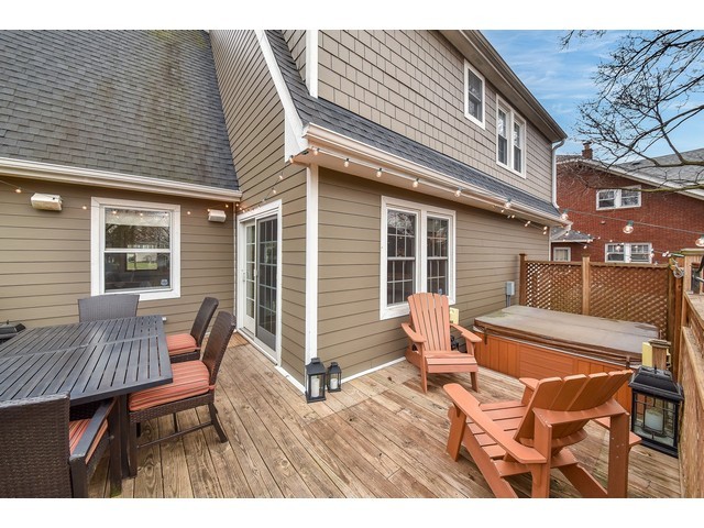 331 E Indiana St, Wheaton, IL 60187 photo 23