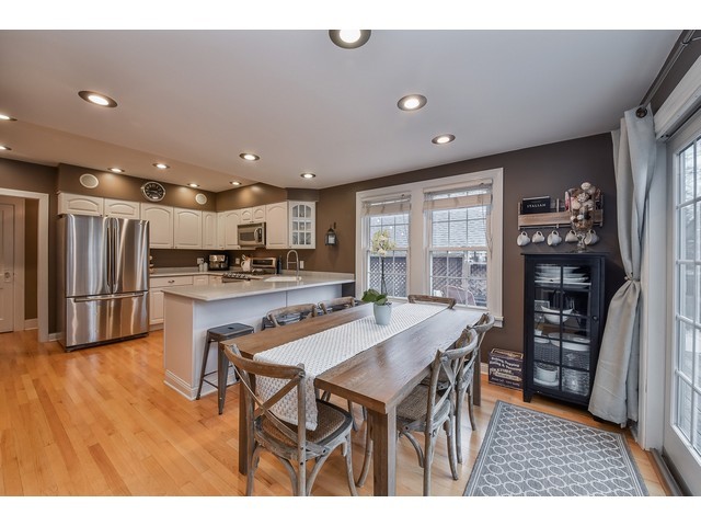 331 E Indiana St, Wheaton, IL 60187 photo 9