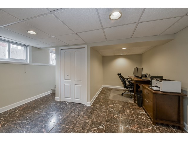 331 E Indiana St, Wheaton, IL 60187 photo 21