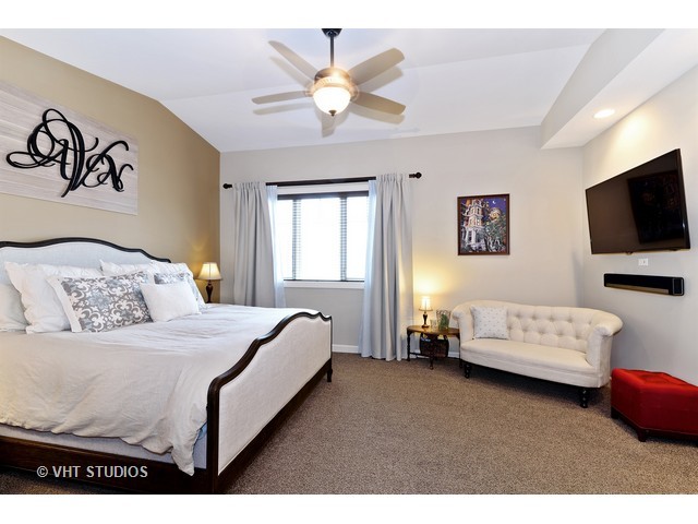 45 Legacy Ln, Wheeling, IL 60090 photo 9