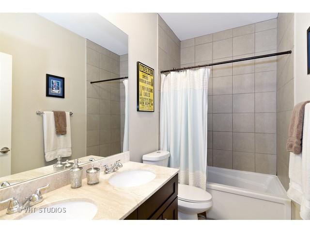 45 Legacy Ln, Wheeling, IL 60090 photo 16