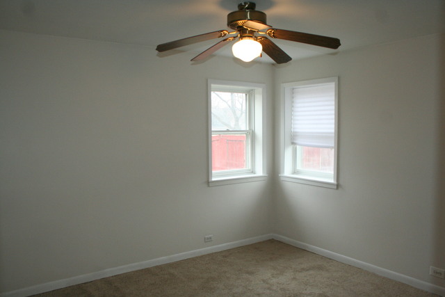 605 Amanda Ave, Mchenry, IL 60050 photo 9