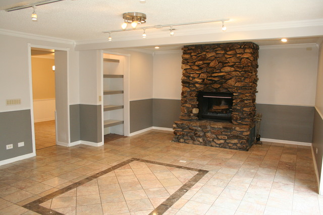 605 Amanda Ave, Mchenry, IL 60050 photo 4
