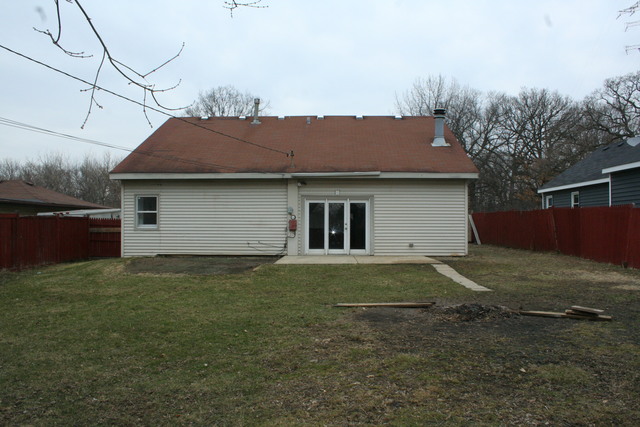 605 Amanda Ave, Mchenry, IL 60050 photo 22