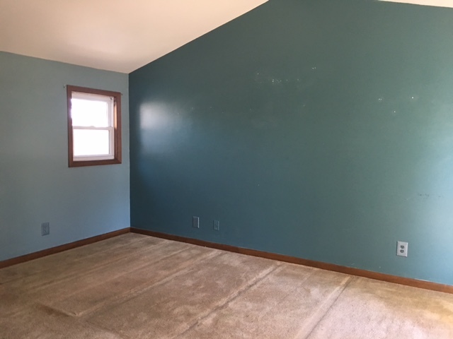 339 Jackson St, Genoa, IL 60135 photo 8