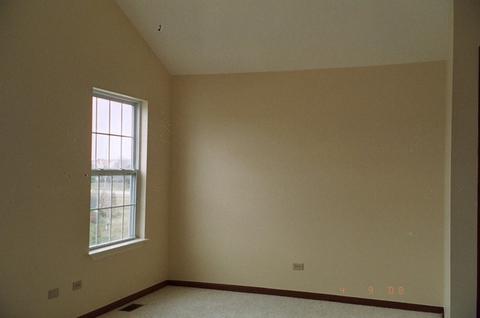 5746 Lake Pointe Dr, Plainfield, IL 60586 photo 9