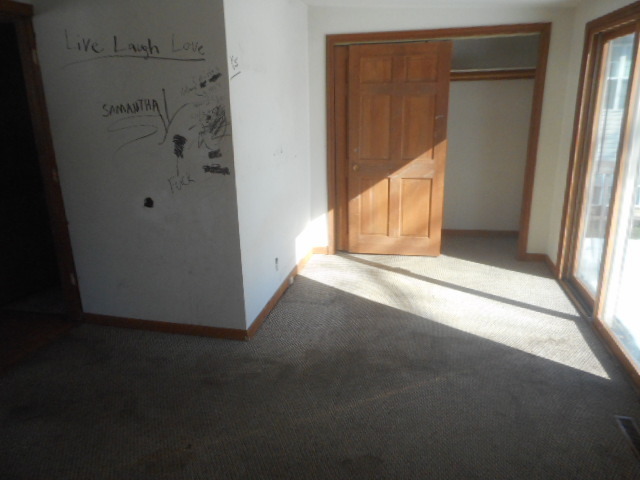 3002 Hickory Dr, Mccullom Lake, IL 60050 photo 14