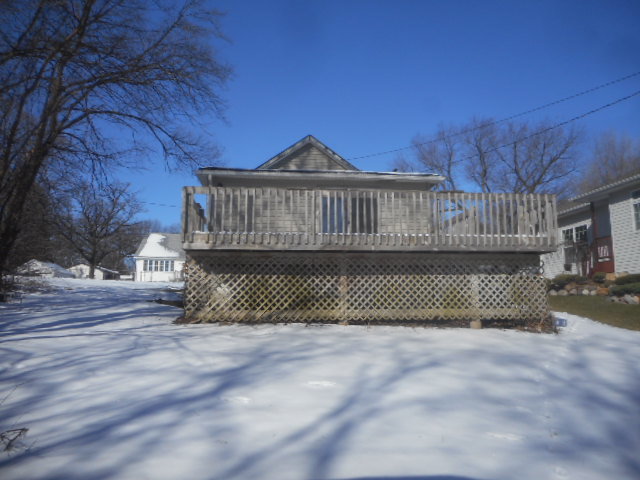 3002 Hickory Dr, Mccullom Lake, IL 60050 photo 4