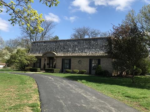 700 Tomlin Dr, Burr Ridge, IL 60527 photo 1