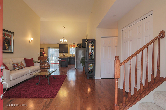 280 Royce Ln, Roselle, IL 60172 photo 15