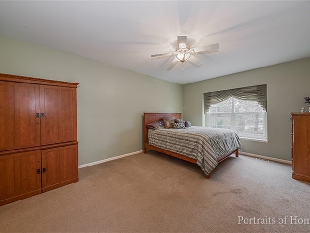 13549 Golden Eagle Cir, Plainfield, IL 60544 photo 8