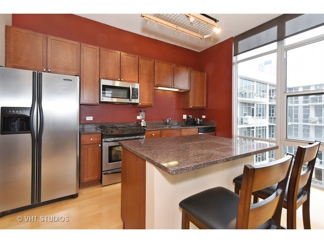 901 W Madison St #906, Chicago, IL 60607 photo 4