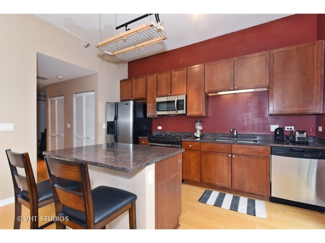901 W Madison St #906, Chicago, IL 60607 photo 5