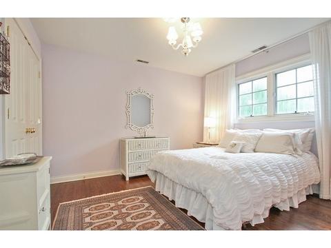 1408 Overlook Dr, Glenview, IL 60025 photo 14