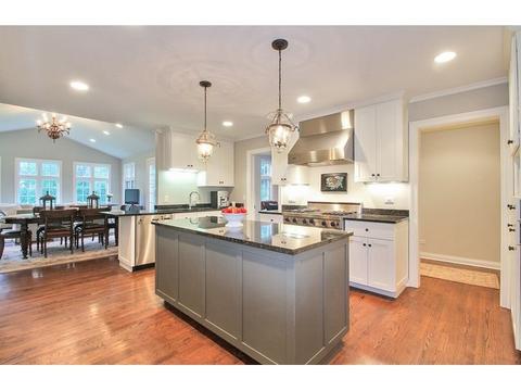 1408 Overlook Dr, Glenview, IL 60025 photo 4