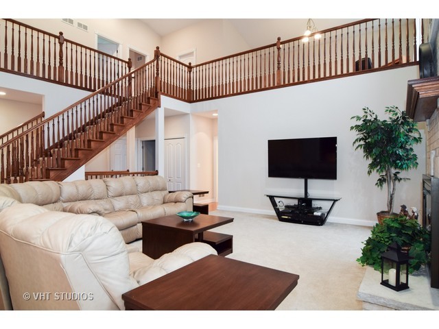 1415 Jason Ct, Bartlett, IL 60103 photo 9