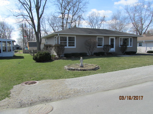 810 Elm St, Maple Park, IL 60151 photo 3