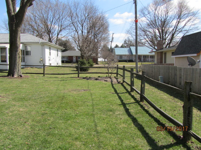 810 Elm St, Maple Park, IL 60151 photo 7