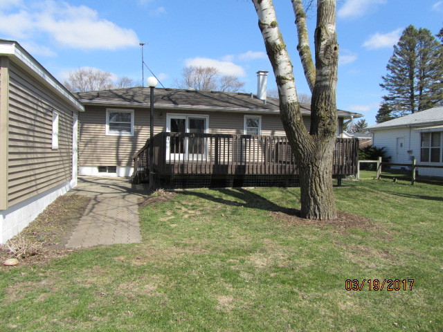 810 Elm St, Maple Park, IL 60151 photo 4