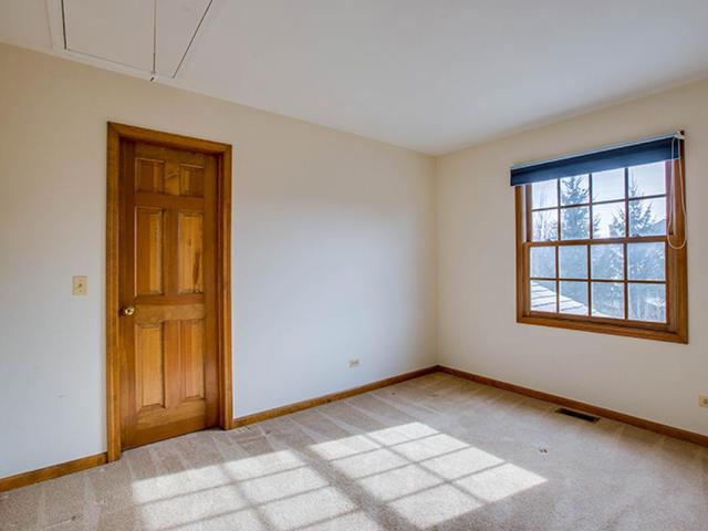 26 W041 Deerpoint Dr, Wheaton, IL 60187 photo 17