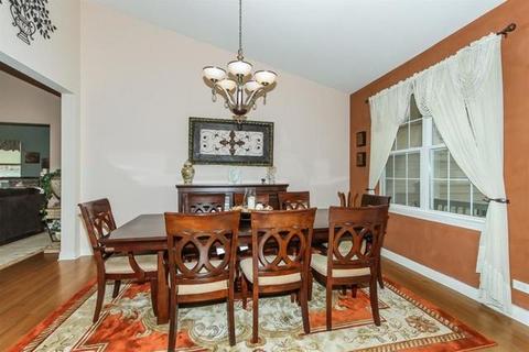 473 E Amberside Dr, Elgin, IL 60124 photo 5