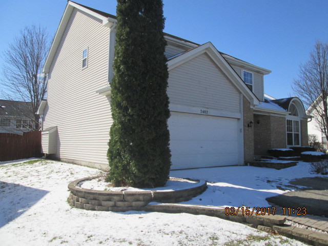 7402 Torrey Cir, Plainfield, IL 60586 photo 2