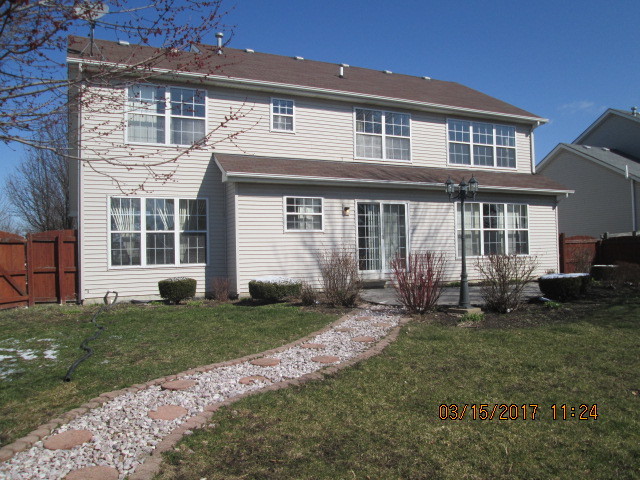 7402 Torrey Cir, Plainfield, IL 60586 photo 4