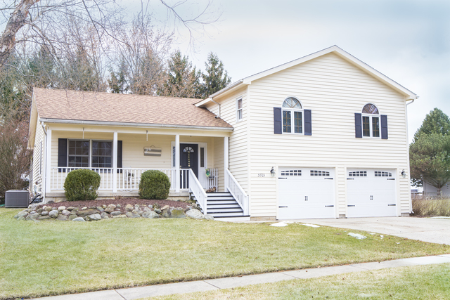 3701 Biscayne Rd, Mchenry, IL 60050 photo 1