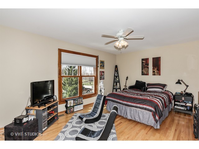 548 Bailey Dr, Batavia, IL 60510 photo 10
