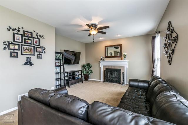 26617 Silverleaf Dr, Plainfield, IL 60585 photo 8
