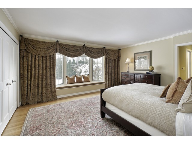 215 Crabtree Ln, Glenview, IL 60025 photo 21