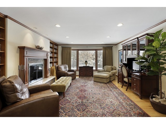 215 Crabtree Ln, Glenview, IL 60025 photo 10