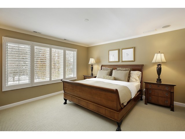 215 Crabtree Ln, Glenview, IL 60025 photo 16