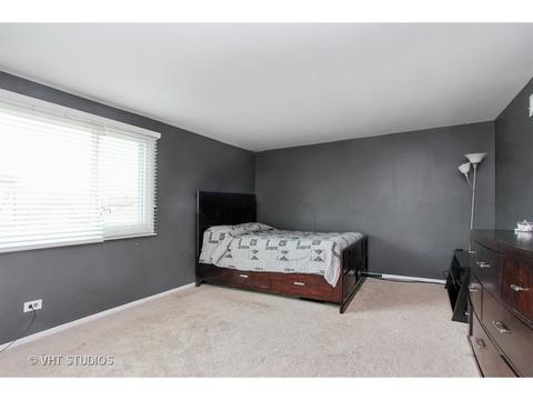 710 Clearwater Ct, Wheeling, IL 60090 photo 6