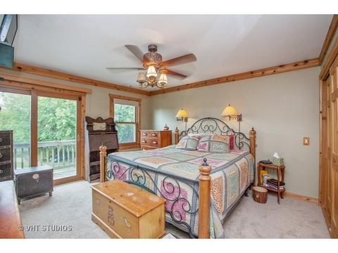 231 Longbeach Rd, Lakemoor, IL 60051 photo 8