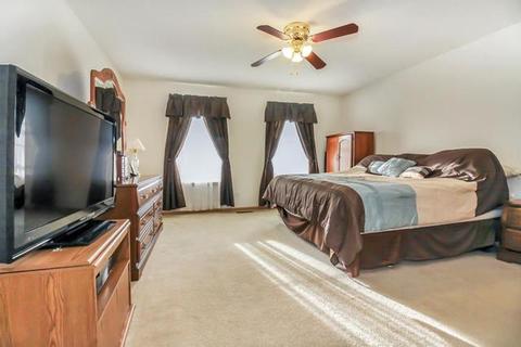1306 Creekside Cir, Minooka, IL 60447 photo 12