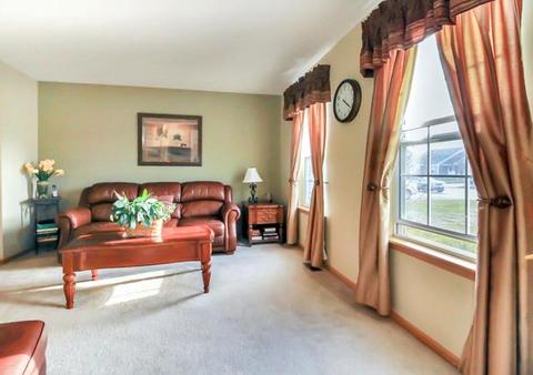1306 Creekside Cir, Minooka, IL 60447 photo 7