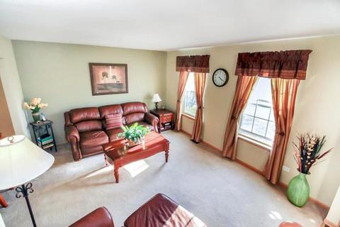 1306 Creekside Cir, Minooka, IL 60447 photo 8