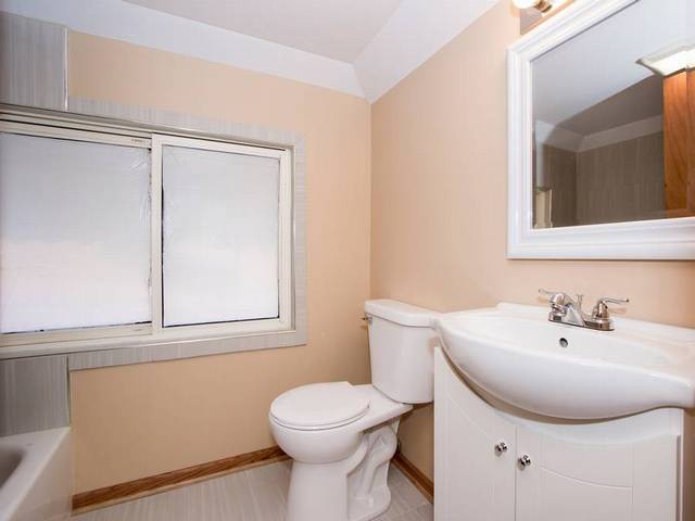 7505 W 57th St, Summit, IL 60501 photo 9