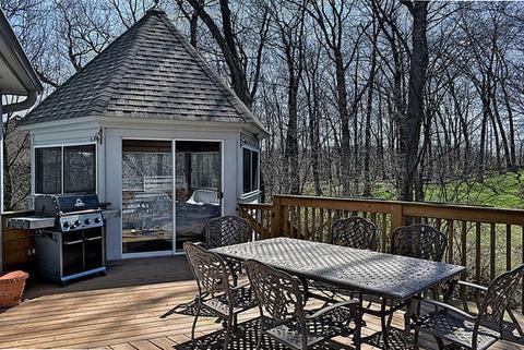 355 Lela Ln, Bartlett, IL 60103 photo 24