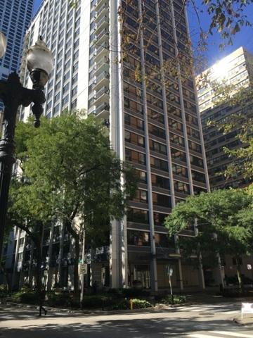 222 E Pearson St #2004, Chicago, IL 60611 photo 1